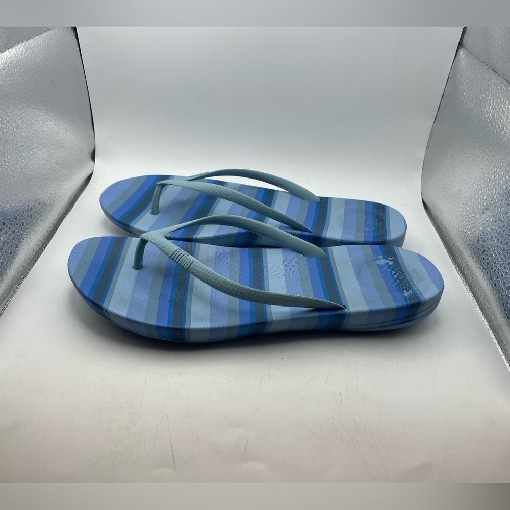 Fitflop IQushion womens blue striped sandals size 9